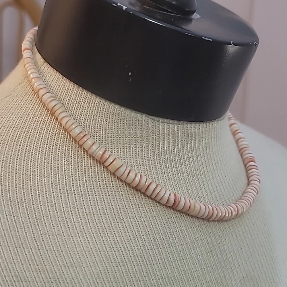 Shell choker necklace tropical beach vacation cruise resortwear - Picture 2 of 7